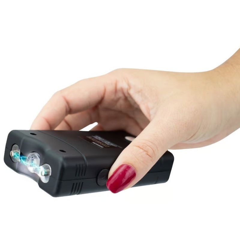 TaserLight Pet Protector™ - Lanterna Tática com Sistema de Defesa Elétrica